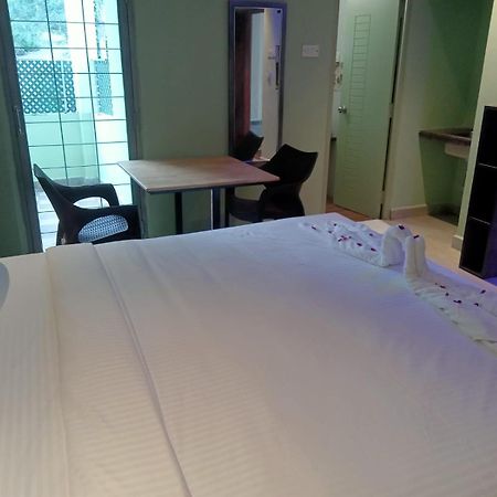 Hotel Peppers Yercaud Buitenkant foto