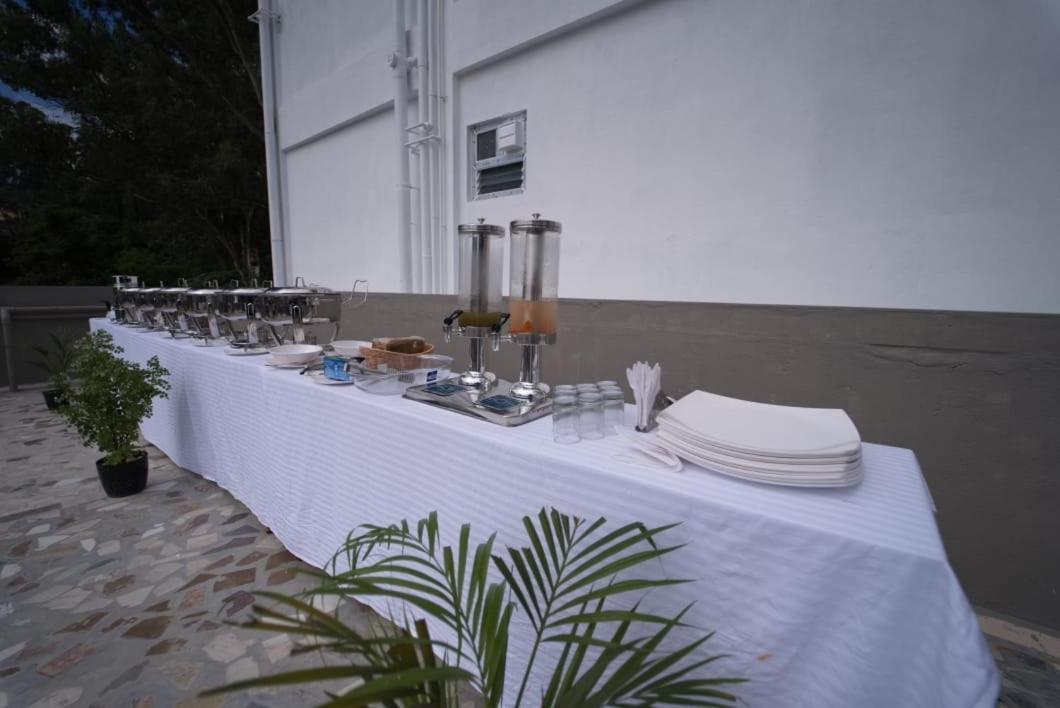 Hotel Peppers Yercaud Buitenkant foto