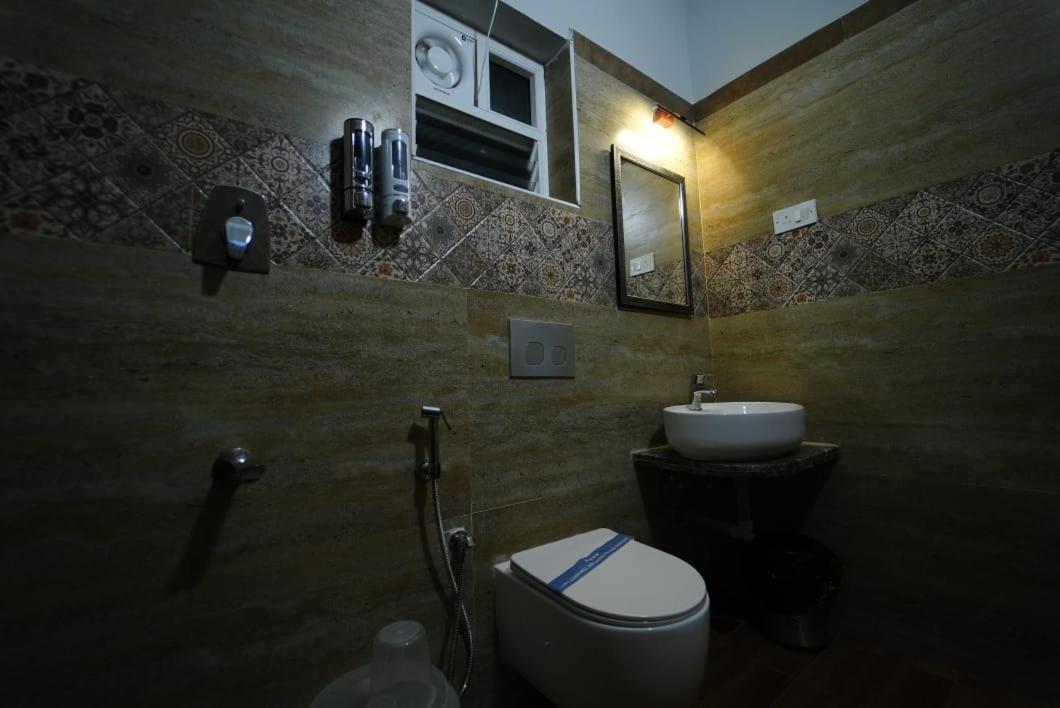 Hotel Peppers Yercaud Buitenkant foto