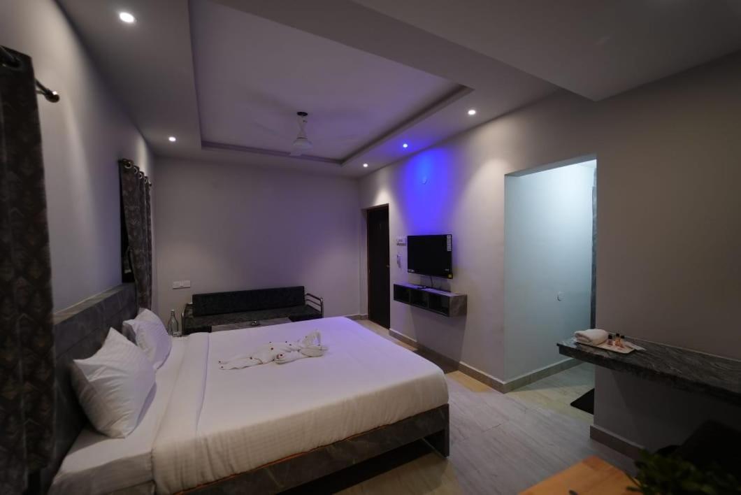 Hotel Peppers Yercaud Buitenkant foto